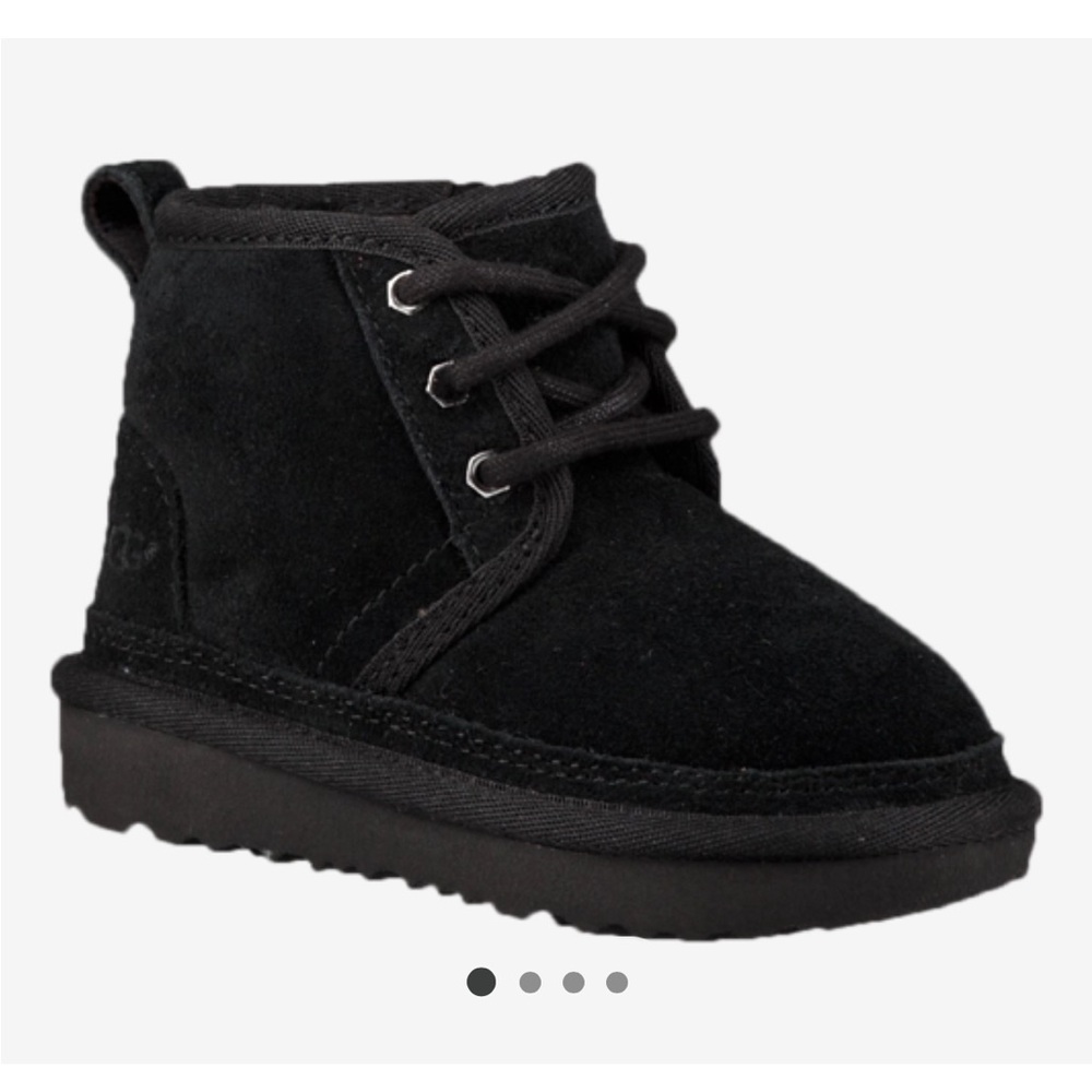 UGG Neumel II boots for toddler boy size 6